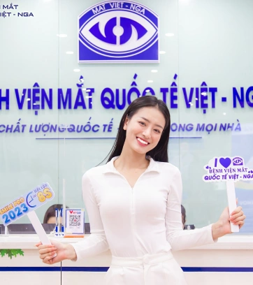 Á Hậu Miss Grand Bùi Khánh Linh